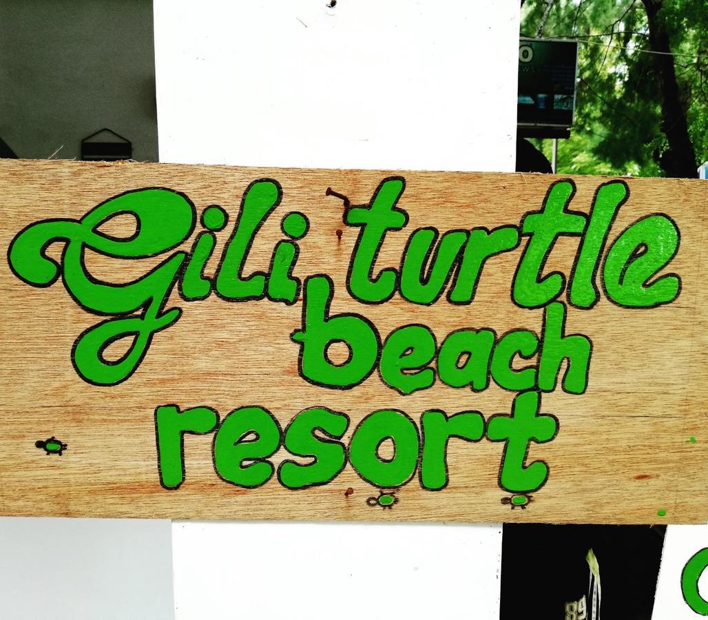 Gili Turtle Beach Resort Джили Трауанган Екстериор снимка